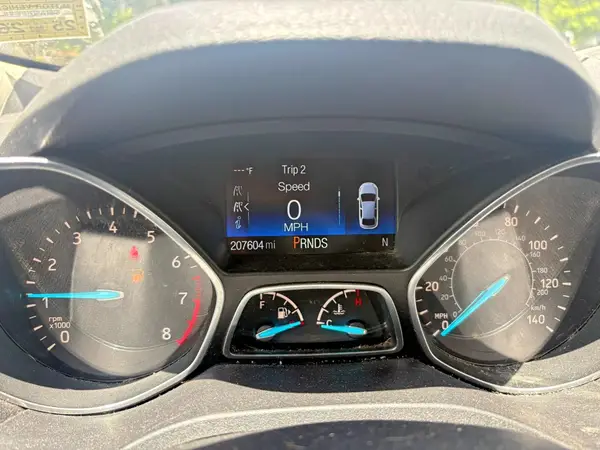 1FMCU9G97HUB66882 2017 FORD ESCAPE - Image 8