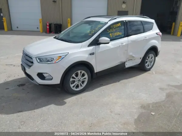 1FMCU9G97HUB92947 2017 FORD ESCAPE - Image 2