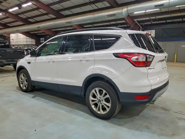 1FMCU9G97HUC54914 2017 FORD ESCAPE - Image 2