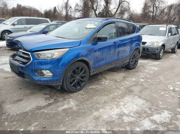 1FMCU9G97HUC84902 2017 FORD ESCAPE - Image 2