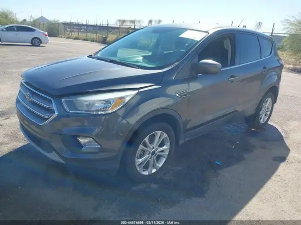1FMCU9G97HUC97004 2017 FORD ESCAPE - Image 2