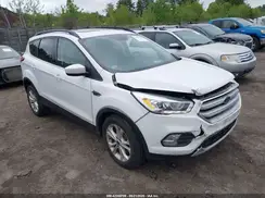 1FMCU9G97HUD32401 2017 FORD ESCAPE
