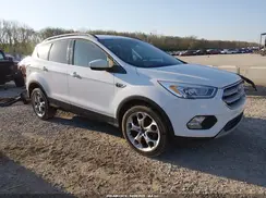 1FMCU9G97HUD58156 2017 FORD ESCAPE