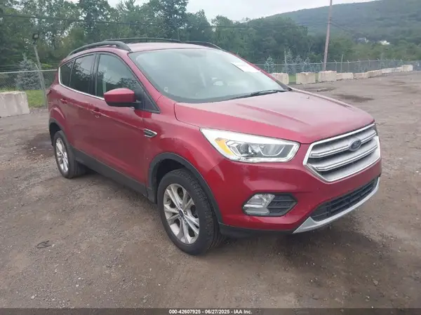 1FMCU9G97HUE11700 2017 FORD ESCAPE - Image 1