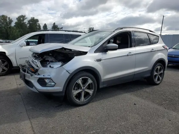 1FMCU9G97HUE16878 2017 FORD ESCAPE - Image 1