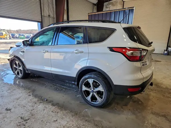 1FMCU9G97HUE31669 2017 FORD ESCAPE - Image 2