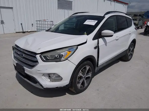 1FMCU9G97HUE71105 2017 FORD ESCAPE - Image 2
