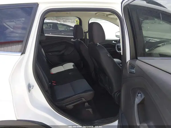 1FMCU9G97HUE71105 2017 FORD ESCAPE - Image 8