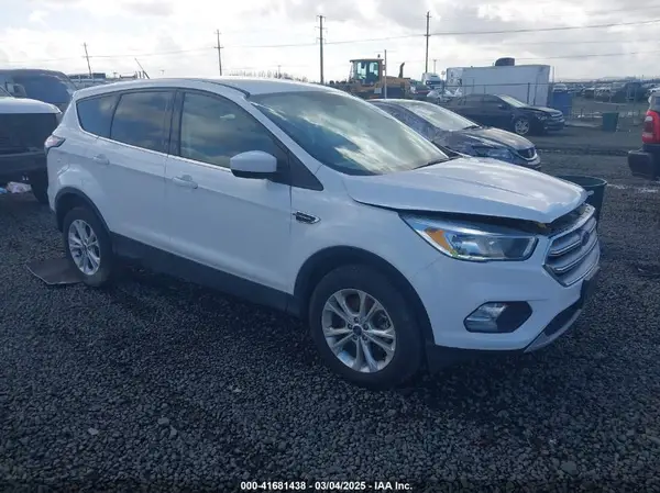 1FMCU9G97HUE98112 2017 FORD ESCAPE - Image 1