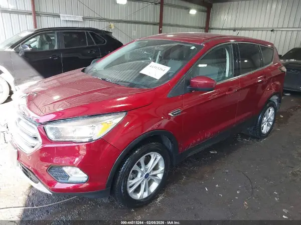 1FMCU9G97HUF01056 2017 FORD ESCAPE - Image 2