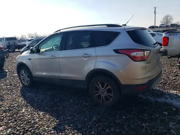 1FMCU9G97JUB48579 2018 FORD ESCAPE - Image 2