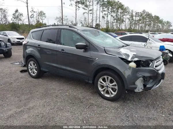 1FMCU9G97JUB62689 2018 FORD ESCAPE - Image 1
