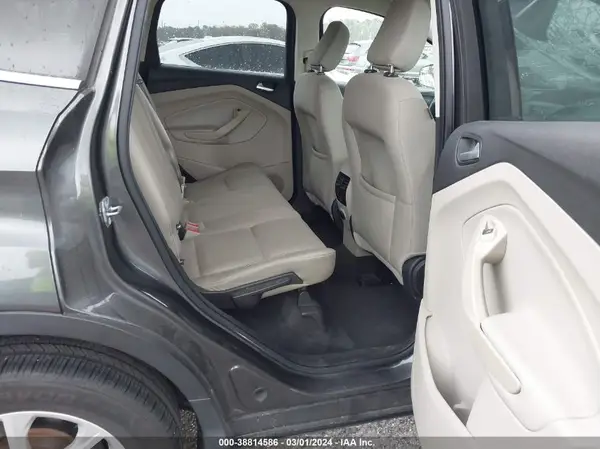 1FMCU9G97JUB62689 2018 FORD ESCAPE - Image 8
