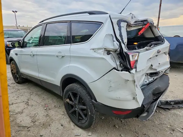 1FMCU9G97JUC41537 2018 FORD ESCAPE - Image 2