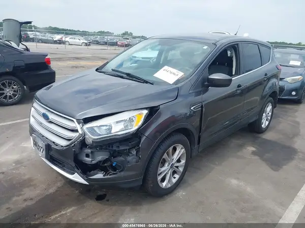 1FMCU9G97KUC08720 2019 FORD ESCAPE - Image 2
