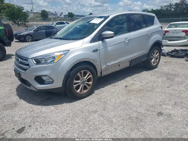 1FMCU9G97KUC36095 2019 FORD ESCAPE - Image 2