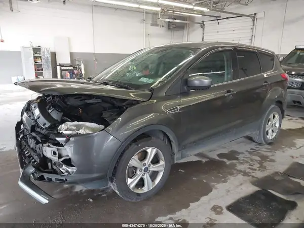 1FMCU9G98GUA25012 2016 FORD ESCAPE - Image 2