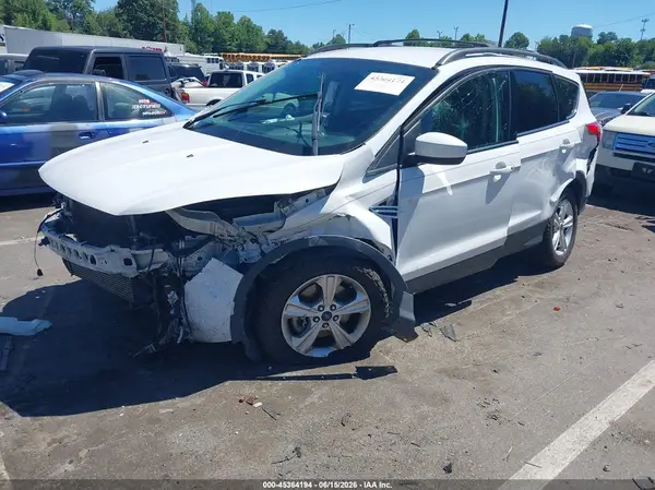 1FMCU9G98GUA25933 2016 FORD ESCAPE - Image 2