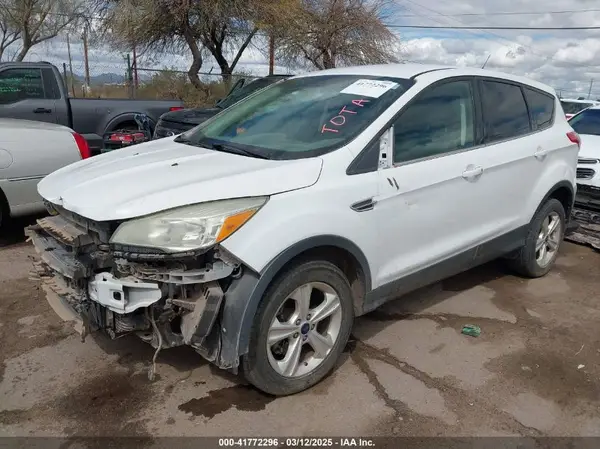 1FMCU9G98GUA32106 2016 FORD ESCAPE - Image 2