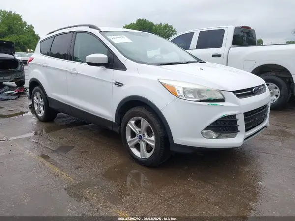 1FMCU9G98GUA65400 2016 FORD ESCAPE - Image 1