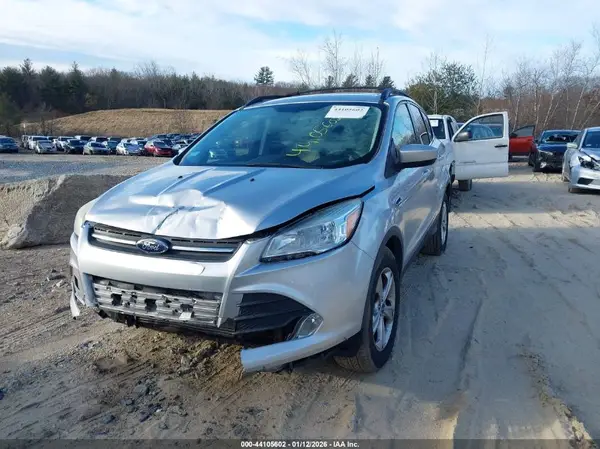1FMCU9G98GUB76240 2016 FORD ESCAPE - Image 2