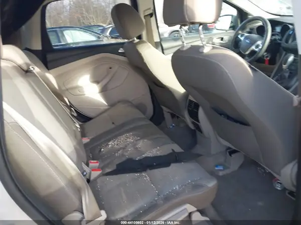 1FMCU9G98GUB76240 2016 FORD ESCAPE - Image 8