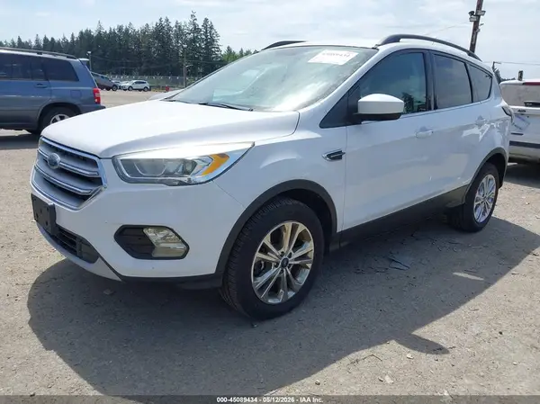 1FMCU9G98HUA26128 2017 FORD ESCAPE - Image 2