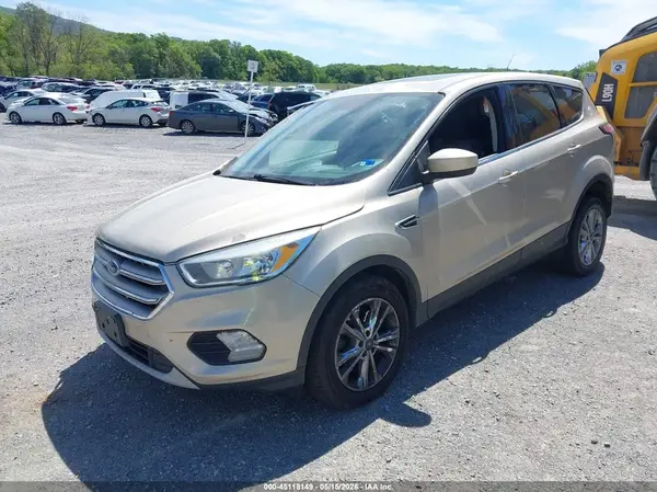 1FMCU9G98HUA28431 2017 FORD ESCAPE - Image 2
