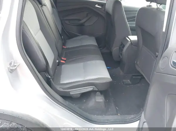 1FMCU9G98HUA35041 2017 FORD ESCAPE - Image 8