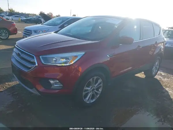 1FMCU9G98HUA69609 2017 FORD ESCAPE - Image 2