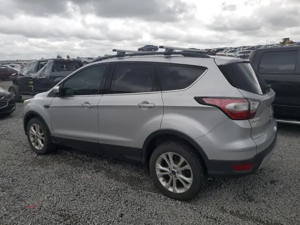 1FMCU9G98HUB00681 2017 FORD ESCAPE - Image 2