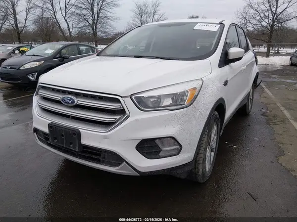 1FMCU9G98HUB05167 2017 FORD ESCAPE - Image 2