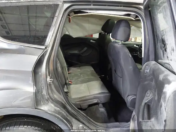 1FMCU9G98HUB16332 2017 FORD ESCAPE - Image 8