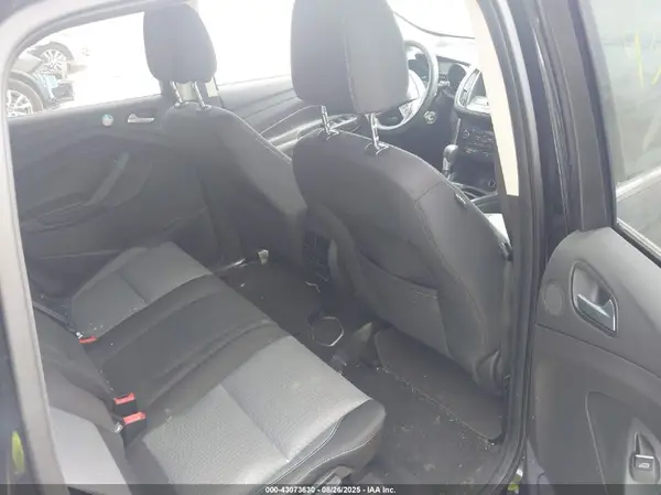 1FMCU9G98HUB39562 2017 FORD ESCAPE - Image 8