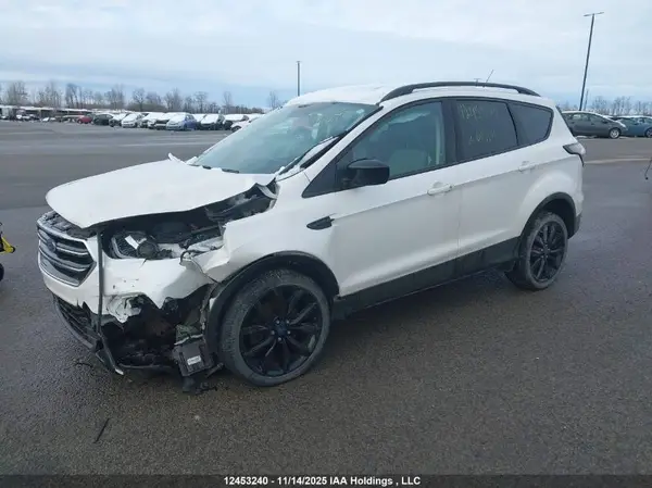 1FMCU9G98HUB63361 2017 FORD ESCAPE - Image 2