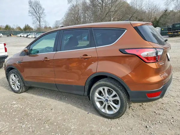 1FMCU9G98HUB67362 2017 FORD ESCAPE - Image 2