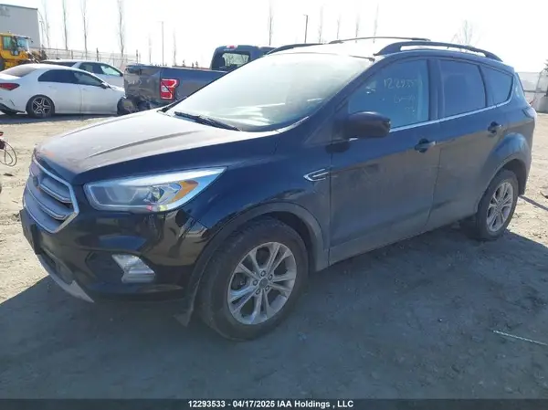 1FMCU9G98HUB69063 2017 FORD ESCAPE - Image 2