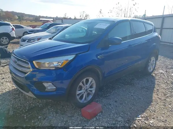 1FMCU9G98HUB80189 2017 FORD ESCAPE - Image 2