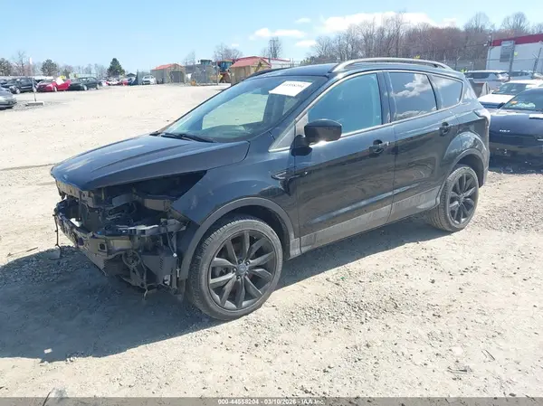 1FMCU9G98HUC22084 2017 FORD ESCAPE - Image 2