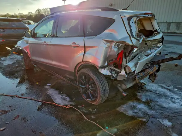 1FMCU9G98HUC40892 2017 FORD ESCAPE - Image 2