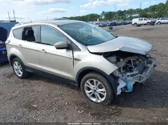 1FMCU9G98HUD02212 2017 FORD ESCAPE