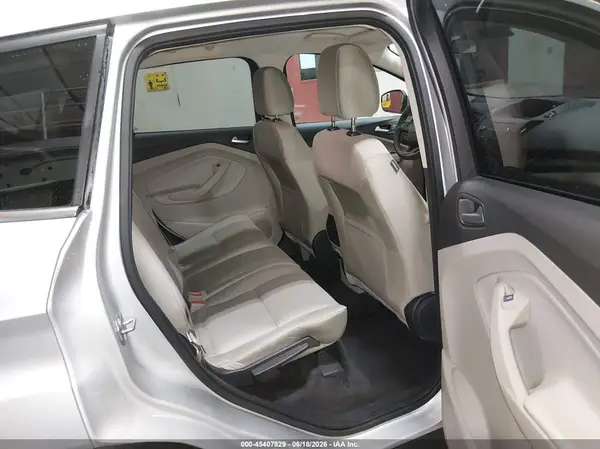 1FMCU9G98HUE75194 2017 FORD ESCAPE - Image 8