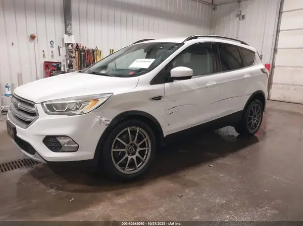 1FMCU9G98HUF08324 2017 FORD ESCAPE - Image 2