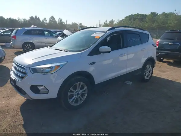1FMCU9G98JUB31726 2018 FORD ESCAPE - Image 2