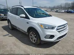 1FMCU9G98JUB49322 2018 FORD ESCAPE