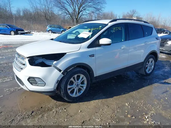 1FMCU9G98JUC41613 2018 FORD ESCAPE - Image 2