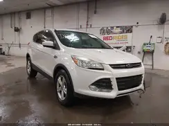 1FMCU9G99GUA25021 2016 FORD ESCAPE