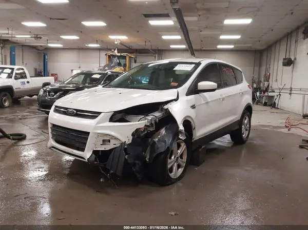 1FMCU9G99GUA25021 2016 FORD ESCAPE - Image 2