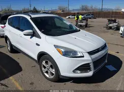 1FMCU9G99GUA39582 2016 FORD ESCAPE