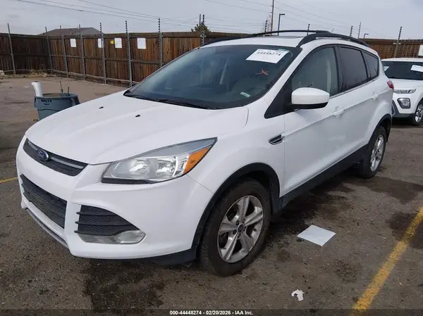 1FMCU9G99GUA39582 2016 FORD ESCAPE - Image 2